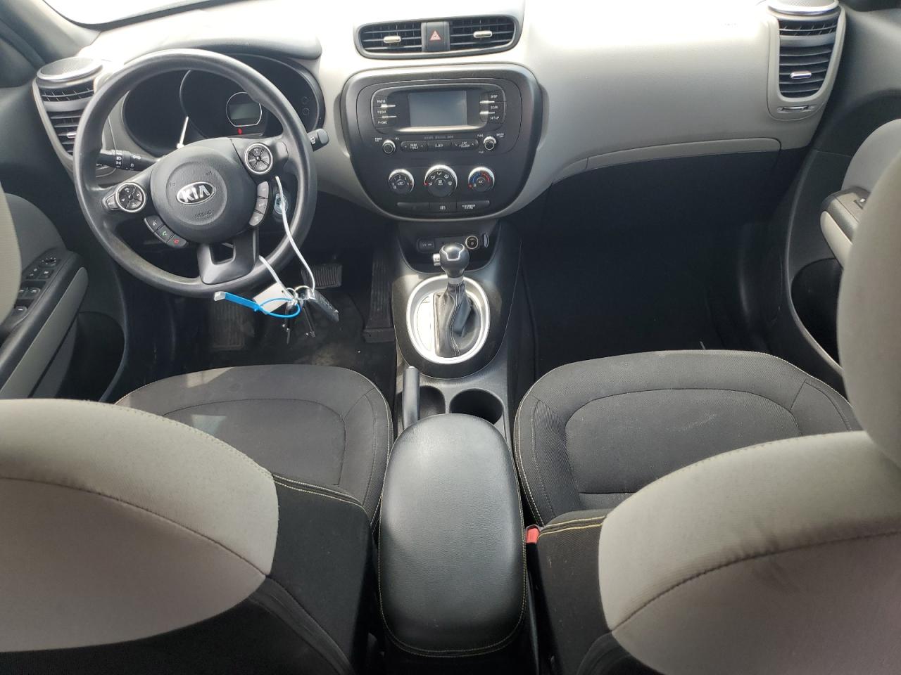 2016 Kia Soul + VIN: KNDJP3A52G7401840 Lot: 64153364