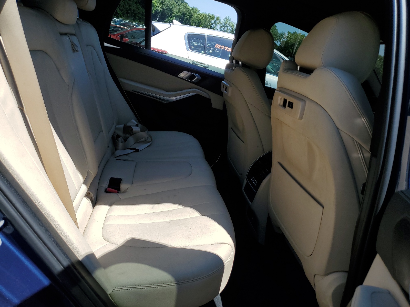 5UXCR6C57KLL65174 2019 BMW X5 xDrive40I