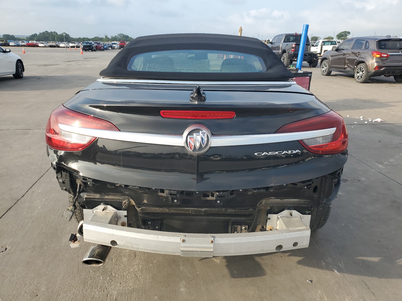 W04WH3N56KG358331 2019 Buick Cascada Premium