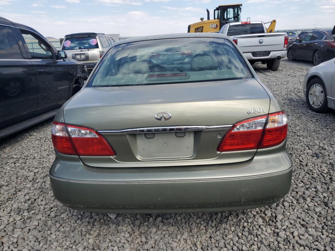 2001 Infiniti I30 VIN: JNKCA31A61T014101 Lot: 63701044