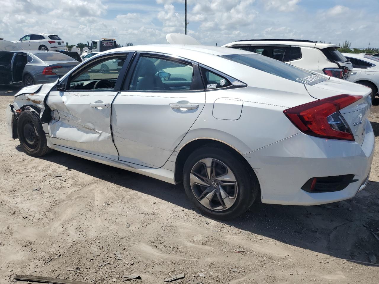 19XFC2F68KE028664 2019 HONDA CIVIC - Image 2