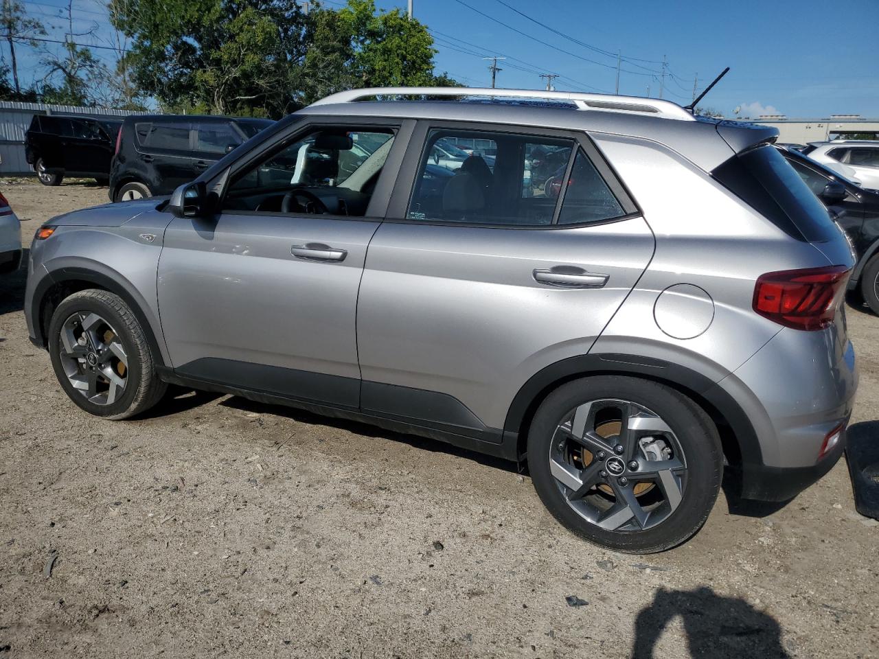 2023 Hyundai Venue Sel VIN: KMHRC8A35PU268062 Lot: 64373024