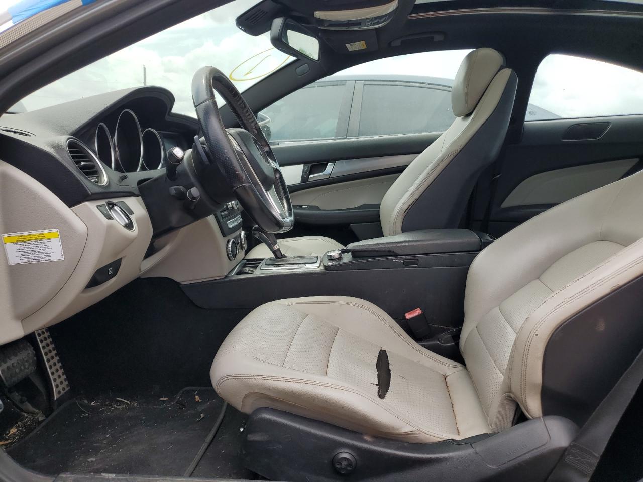 2013 Mercedes-Benz C 250 VIN: WDDGJ4HB3DG015863 Lot: 64217684