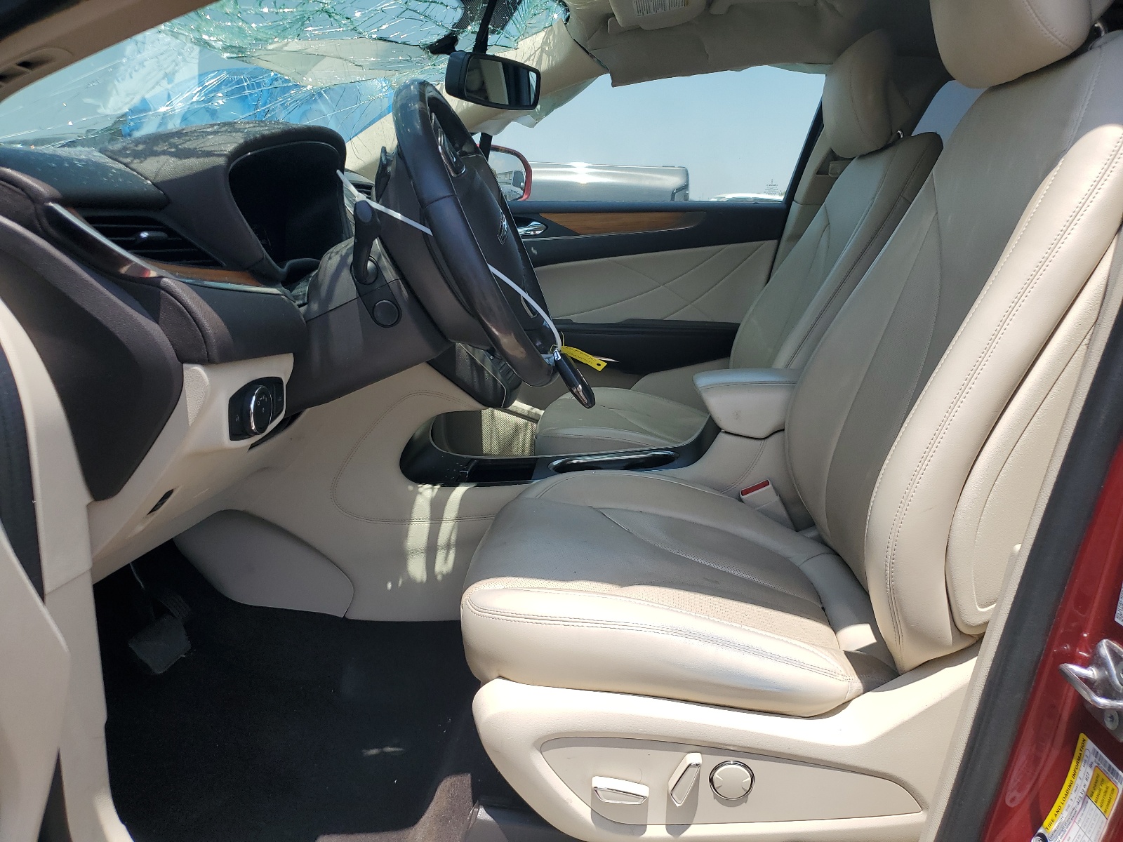 5LMCJ1A99FUJ15865 2015 Lincoln Mkc