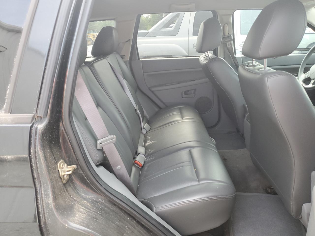 2005 Jeep Grand Cherokee Laredo VIN: 1J4GS48K65C605081 Lot: 65536804