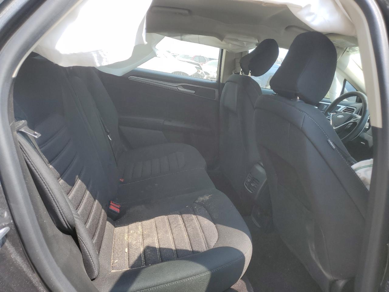 2020 Ford Fusion Se VIN: 3FA6P0T95LR198438 Lot: 63502184