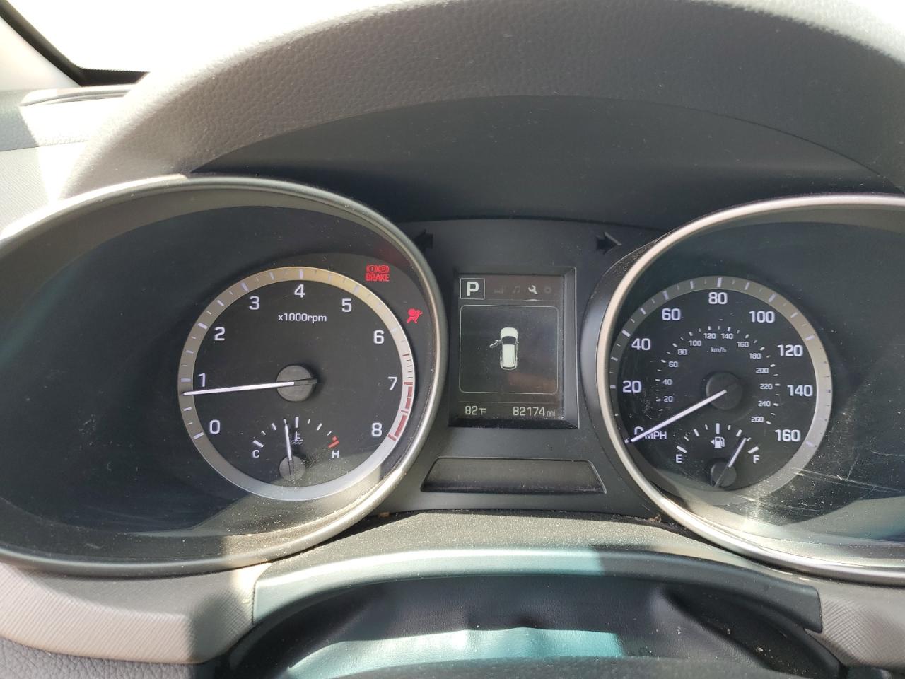 2017 Hyundai Santa Fe - Image 9