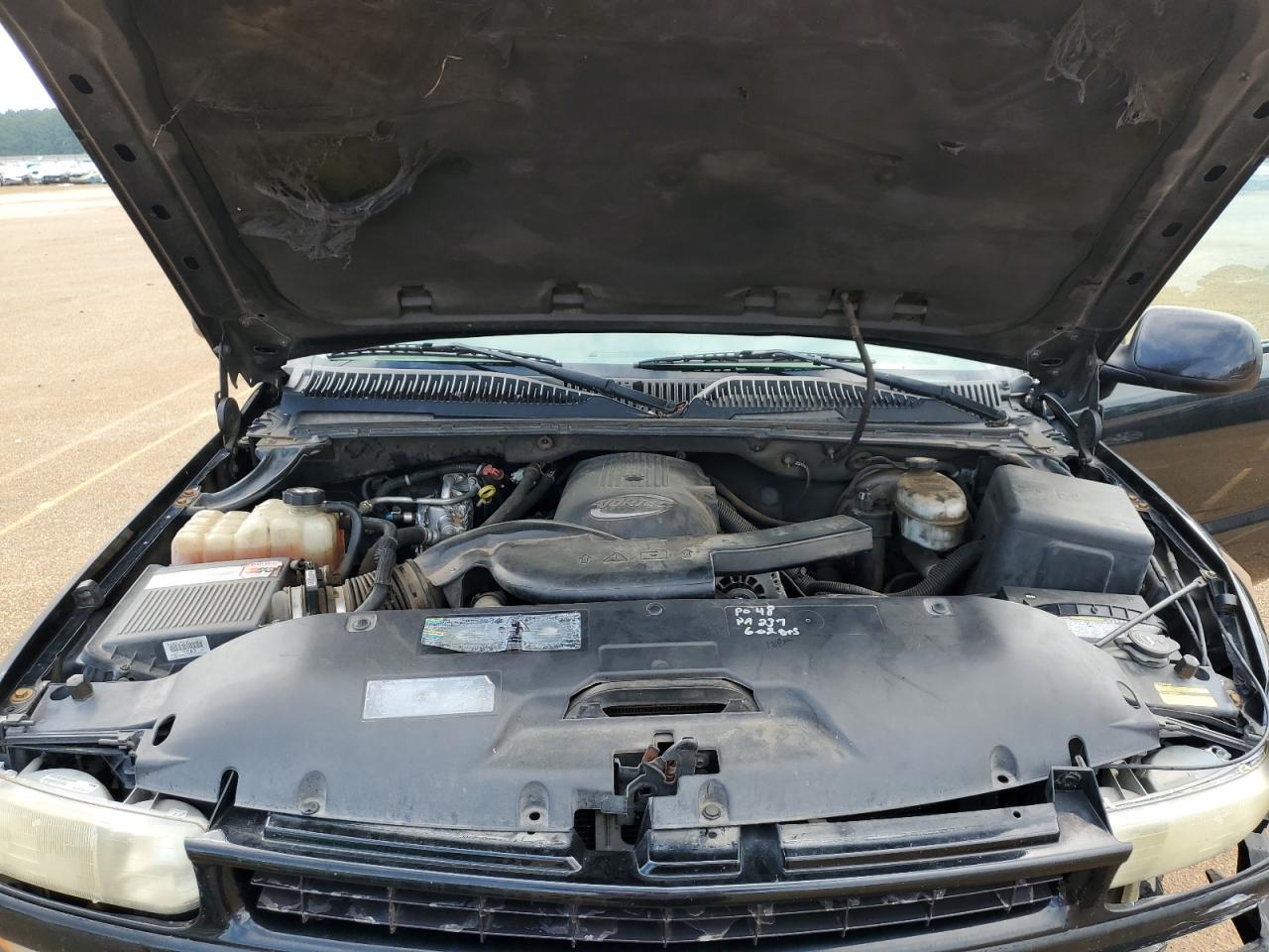 2003 Chevrolet Tahoe K1500 VIN: 1GNEK13Z03R123675 Lot: 65067424