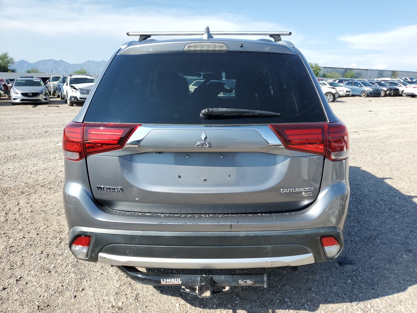 2018 Mitsubishi Outlander Se vin: JA4AD3A32JJ001126