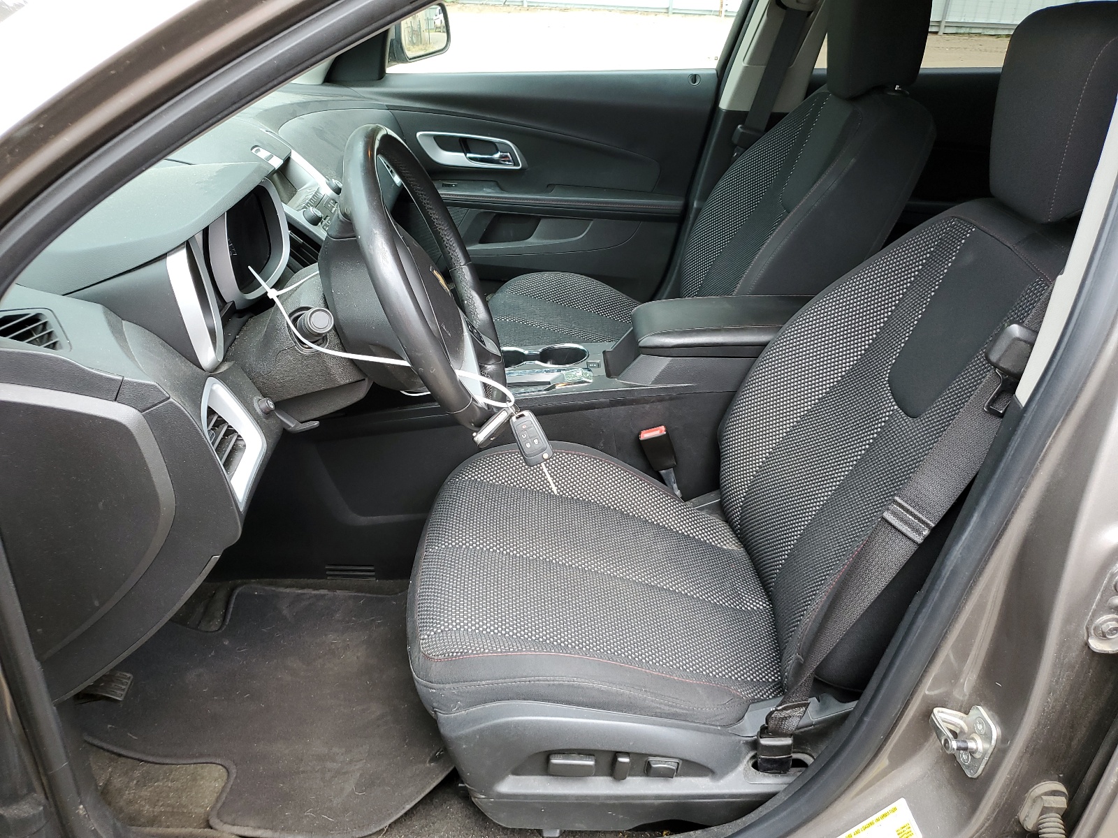 2CNFLEEC2B6392079 2011 Chevrolet Equinox Lt