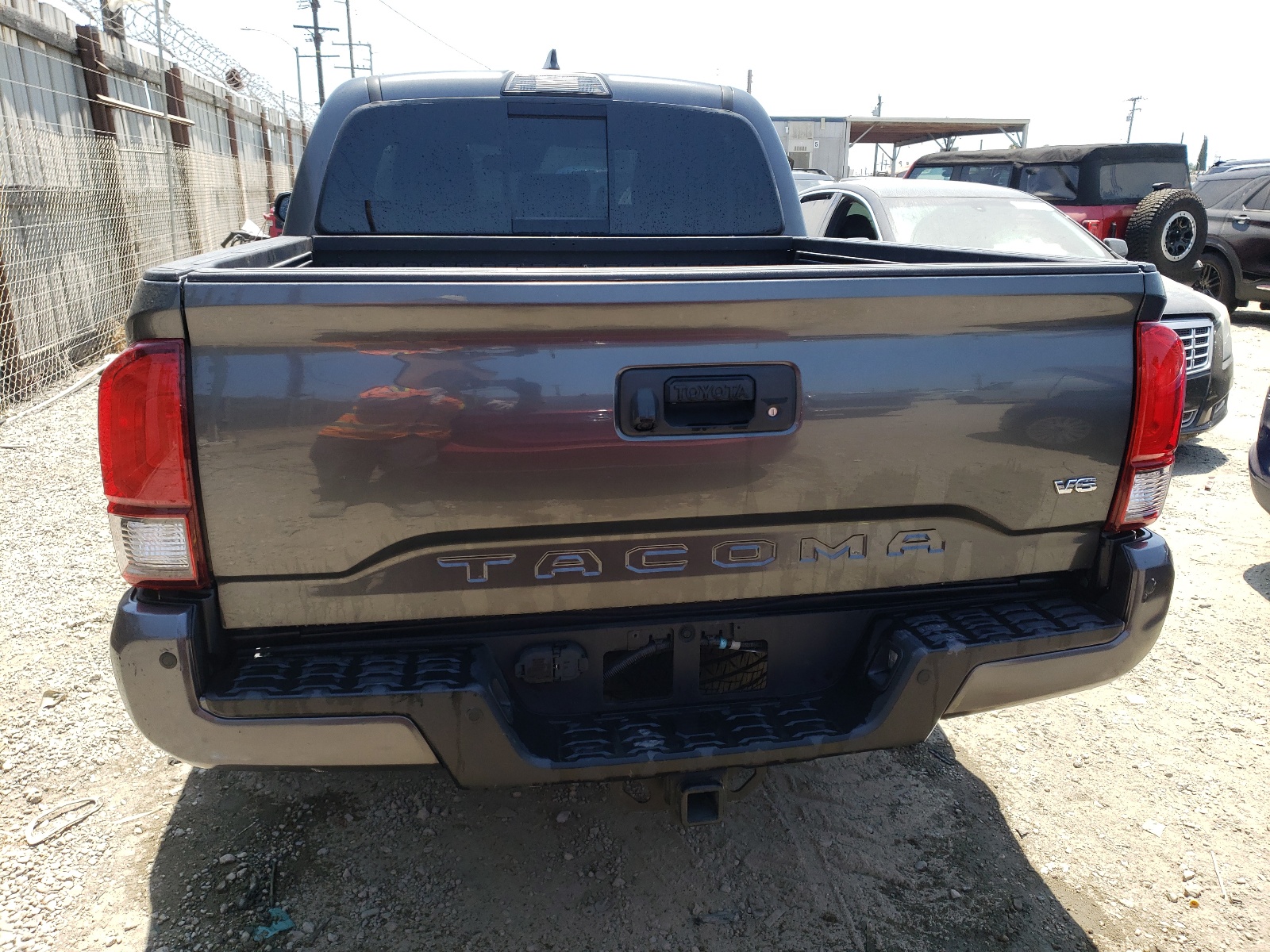 3TMAZ5CN8KM103598 2019 Toyota Tacoma Double Cab