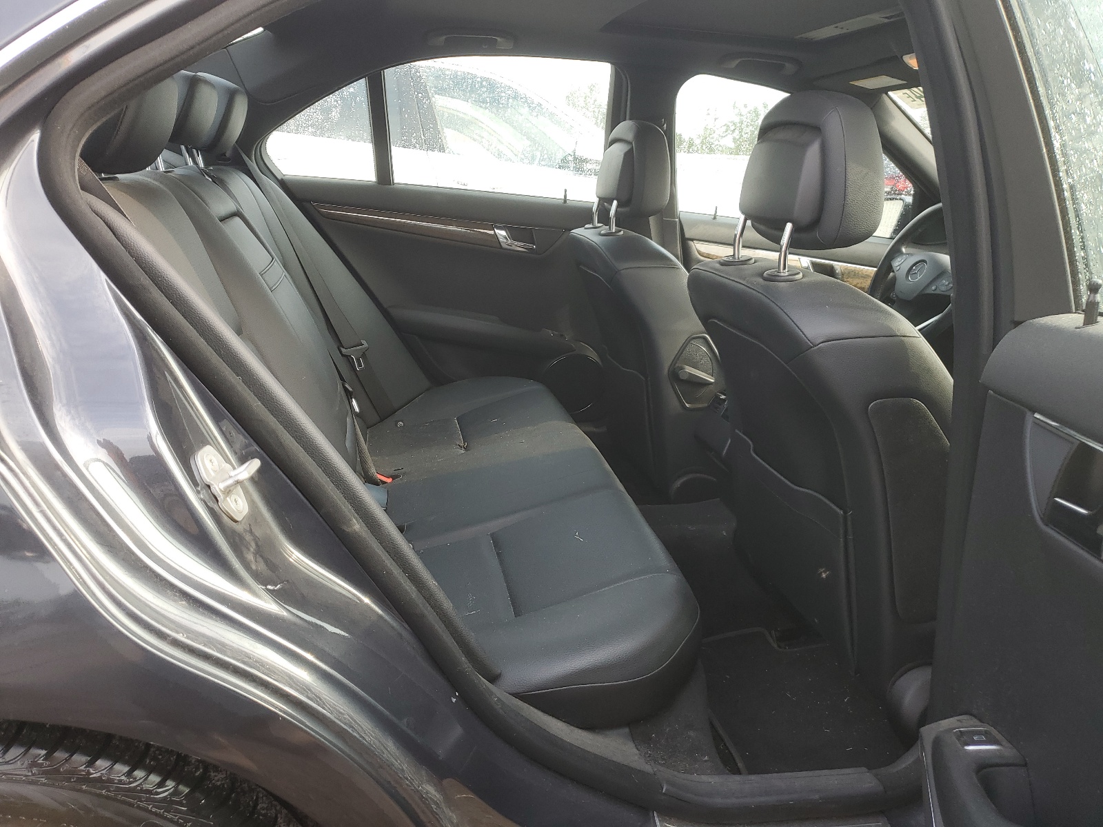 WDDGF8FB0BF577878 2011 Mercedes-Benz C 250 4Matic