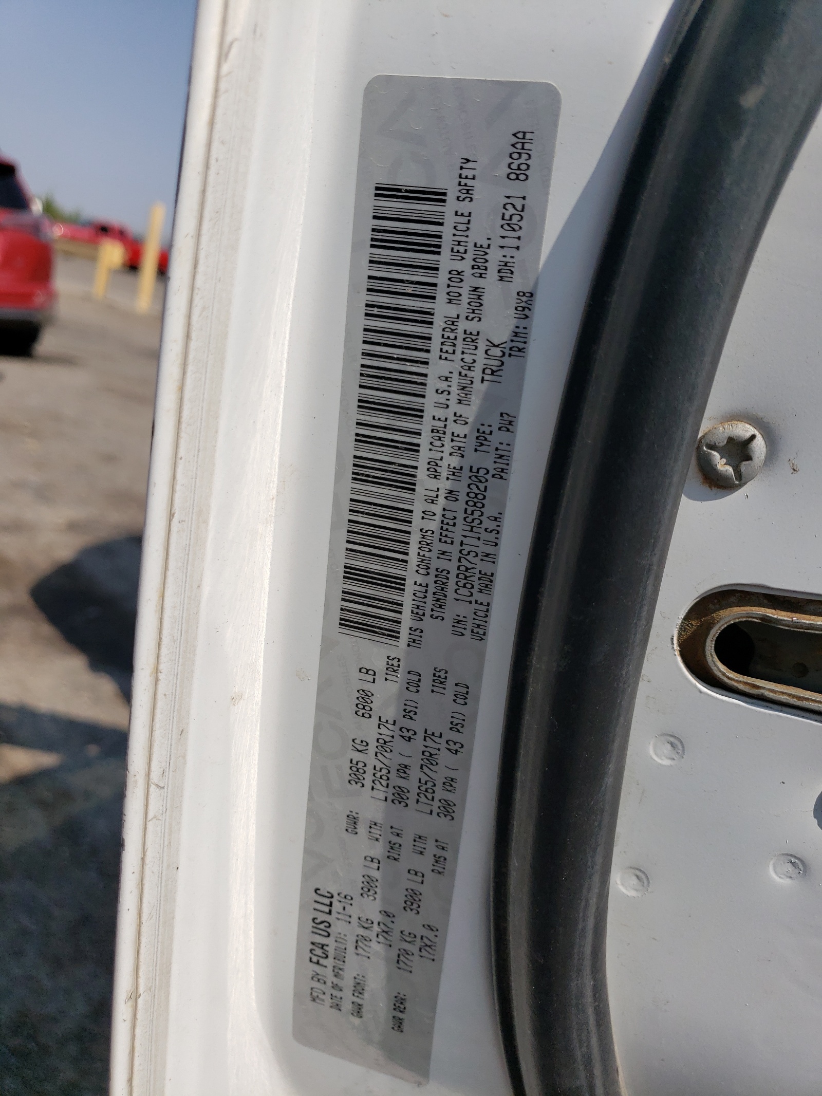 1C6RR7ST1HS588205 2017 Ram 1500 St