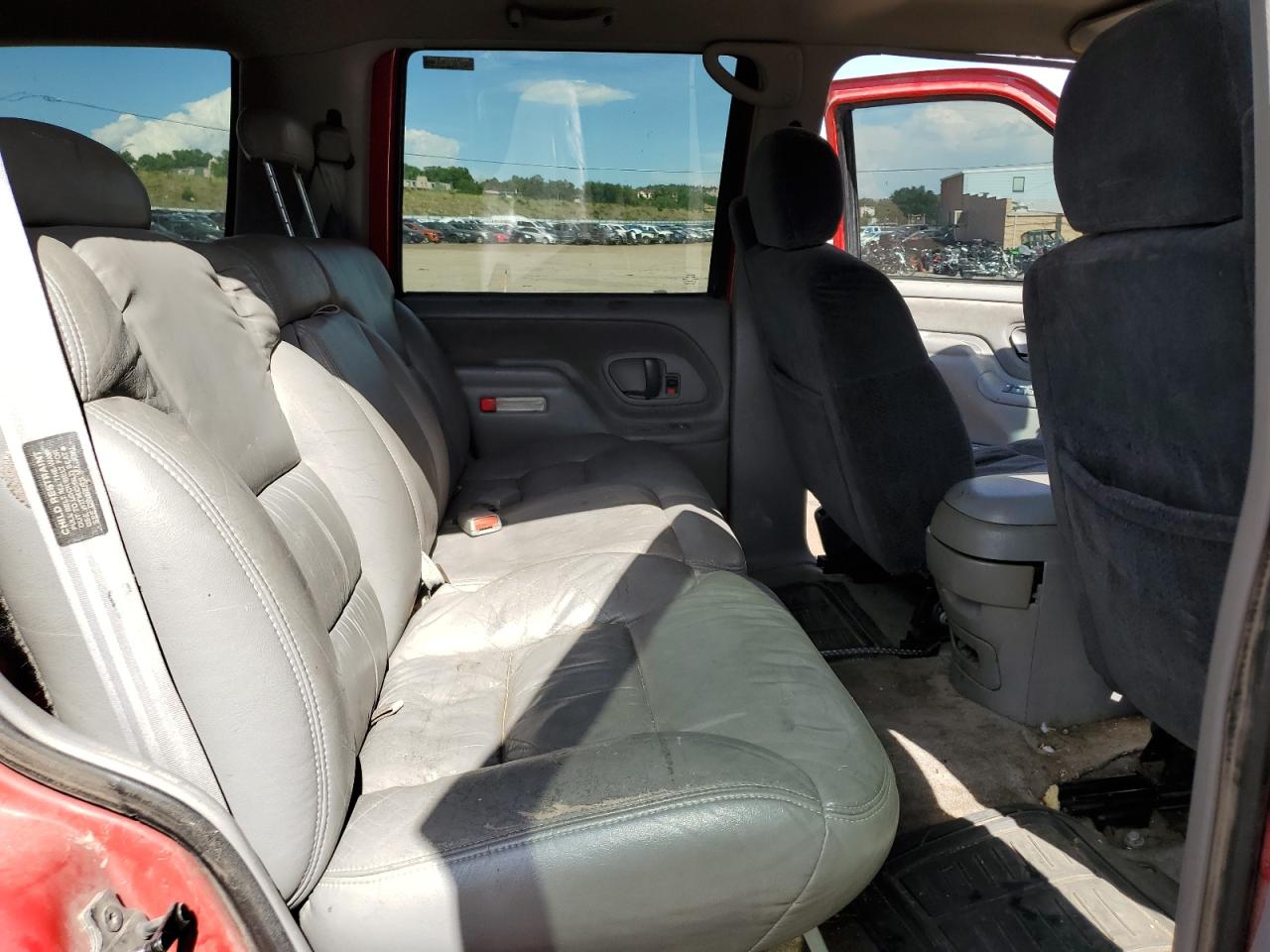 1997 Chevrolet Tahoe K1500 VIN: 1GNEK13R9VJ300113 Lot: 61737134
