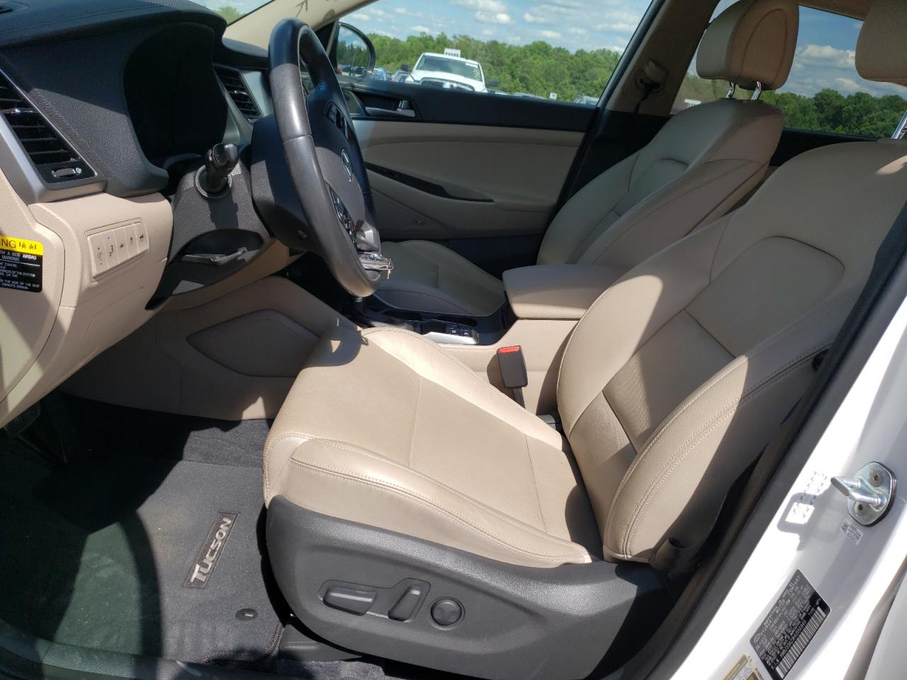 2017 Hyundai Tucson Limited VIN: KM8J33A29HU556949 Lot: 62752654