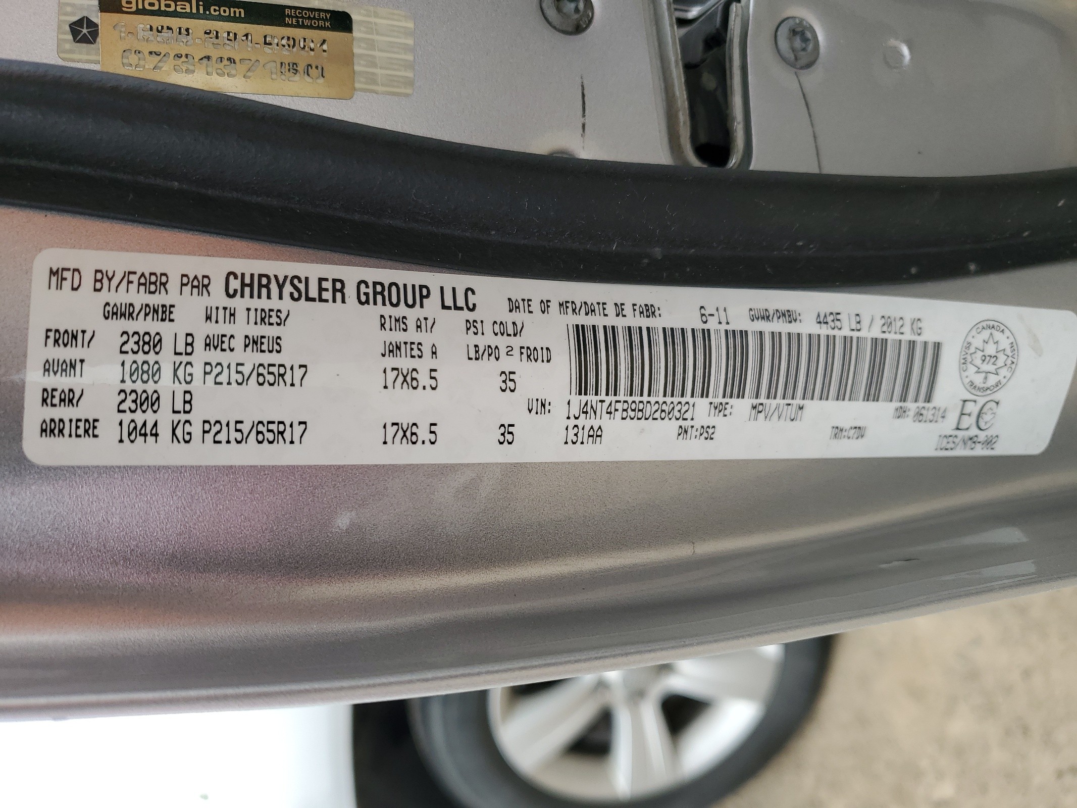 1J4NT4FB9BD260321 2011 Jeep Compass