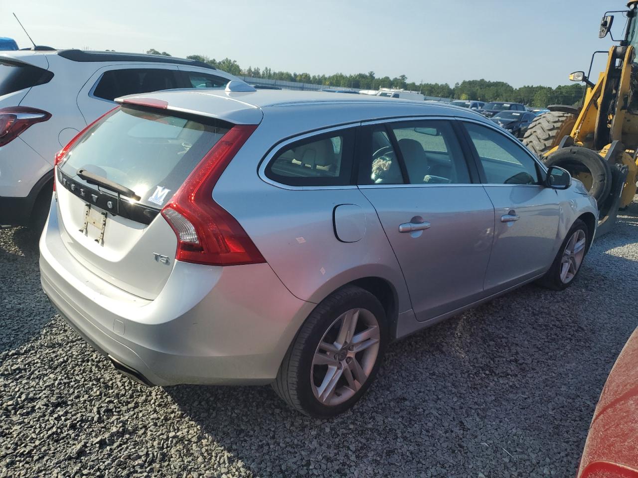 2015 Volvo V60 Platinum VIN: YV140MED8F1203316 Lot: 61707374