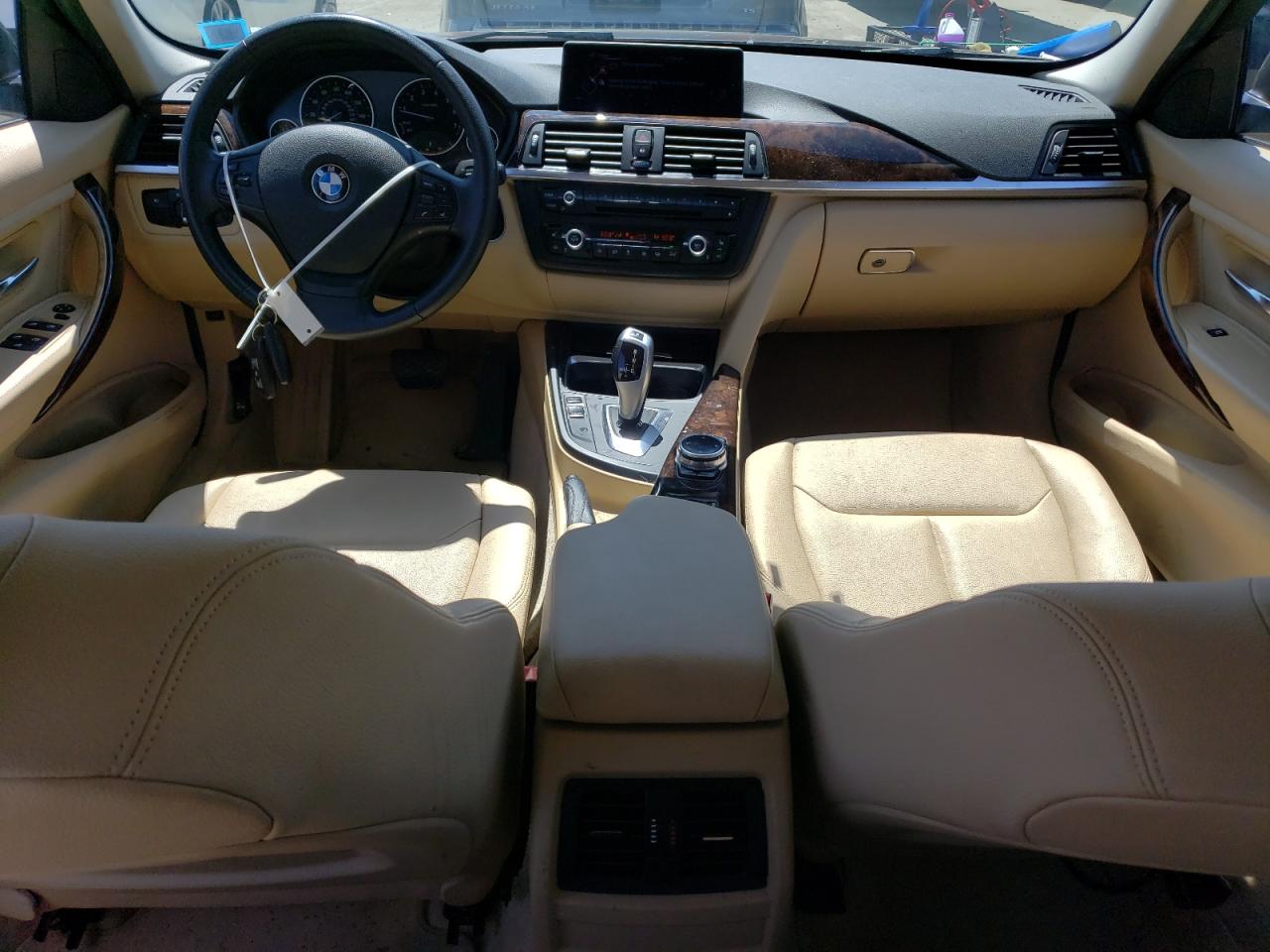 2015 BMW 320 I xDrive VIN: WBA3C3G58FNS73784 Lot: 64043264