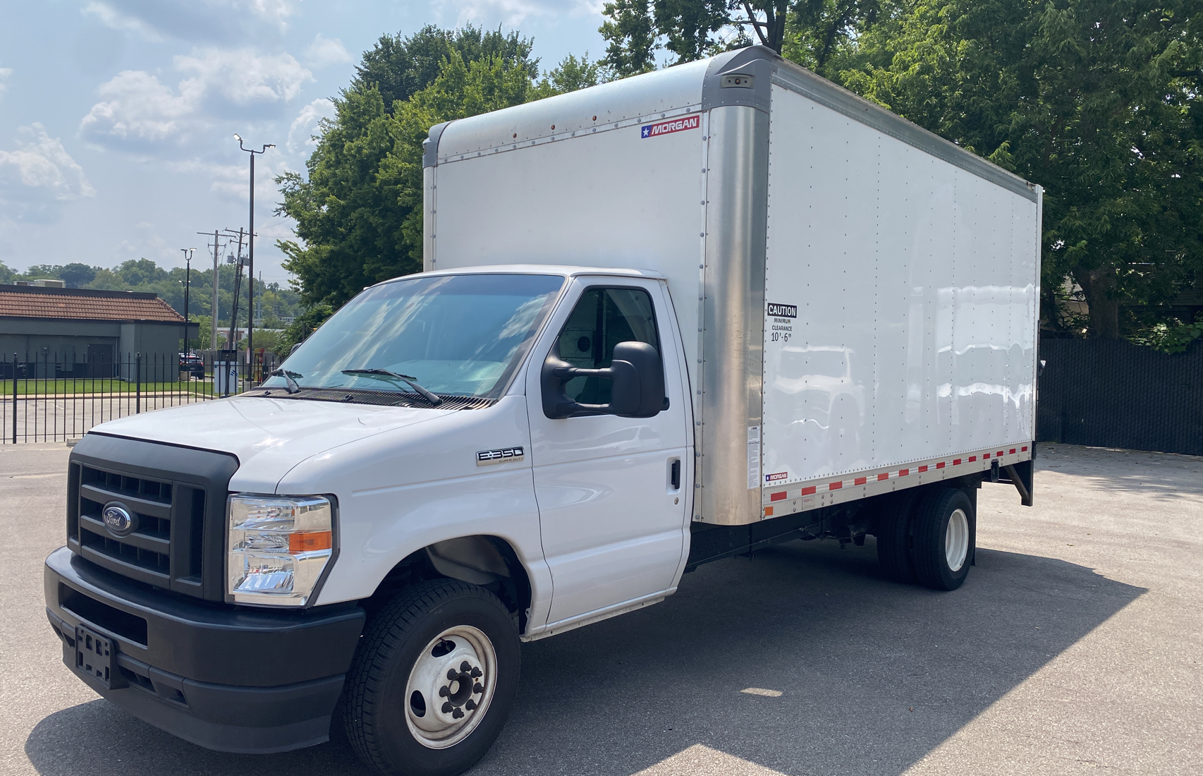 2022 Ford Econoline vin: 1FDWE3FK4NDC43540