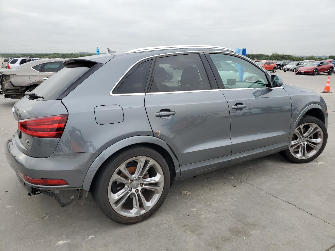2015 Audi Q3 Premium Plus VIN: WA1EFCFS9FR003301 Lot: 64871854