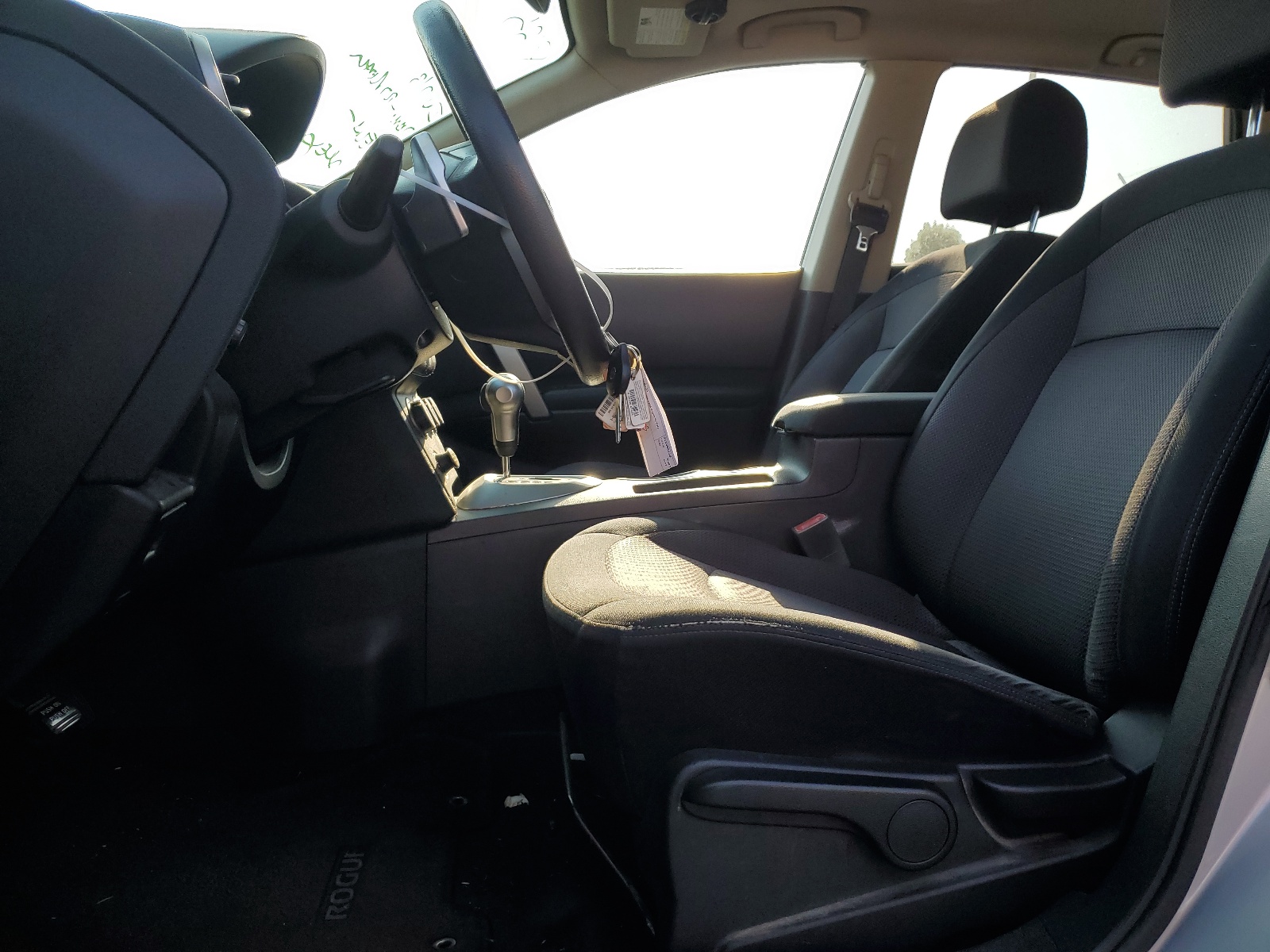 JN8AS58T28W009418 2008 Nissan Rogue S