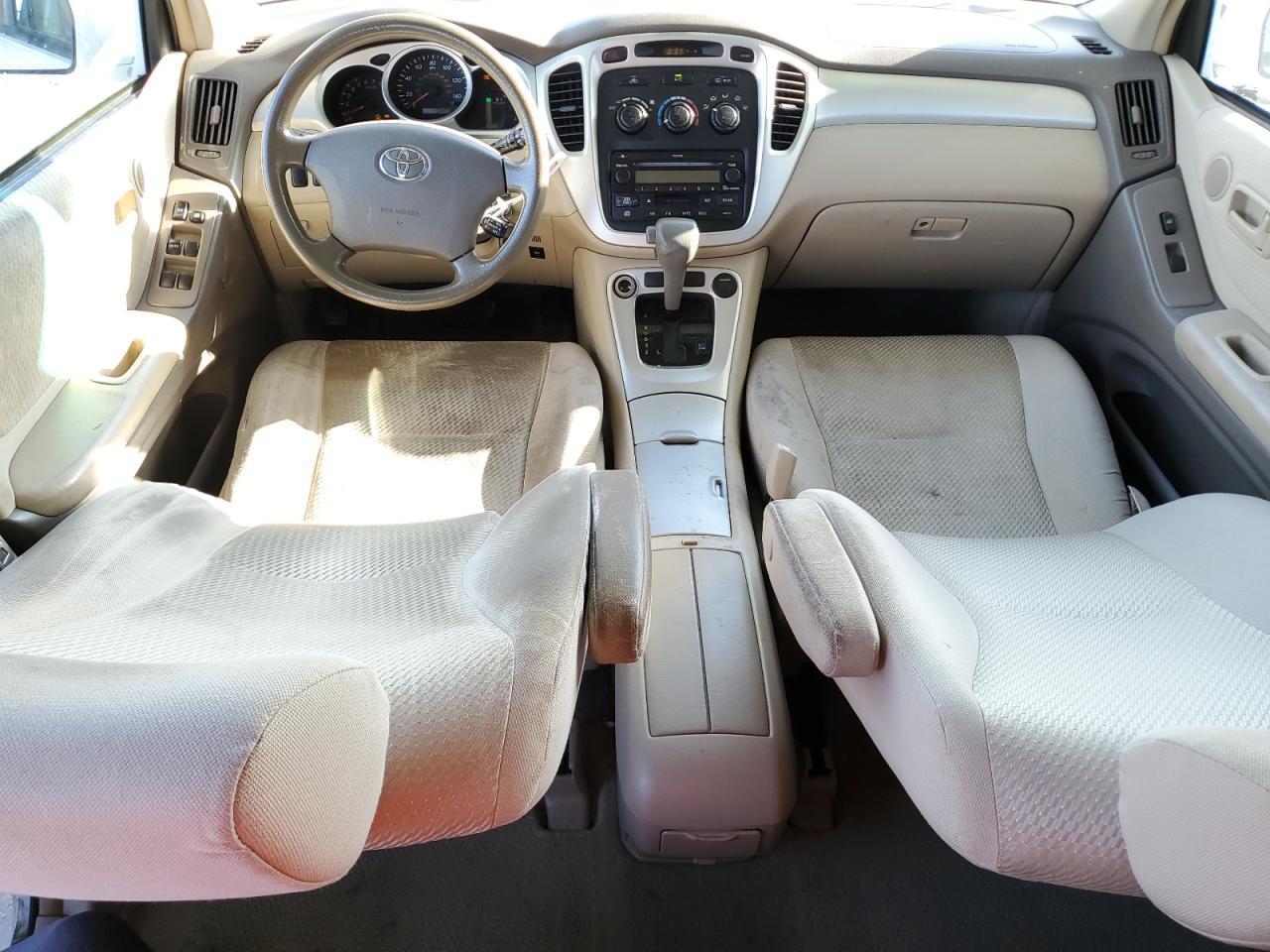 2004 Toyota Highlander Base VIN: JTEGP21A340028874 Lot: 64100504