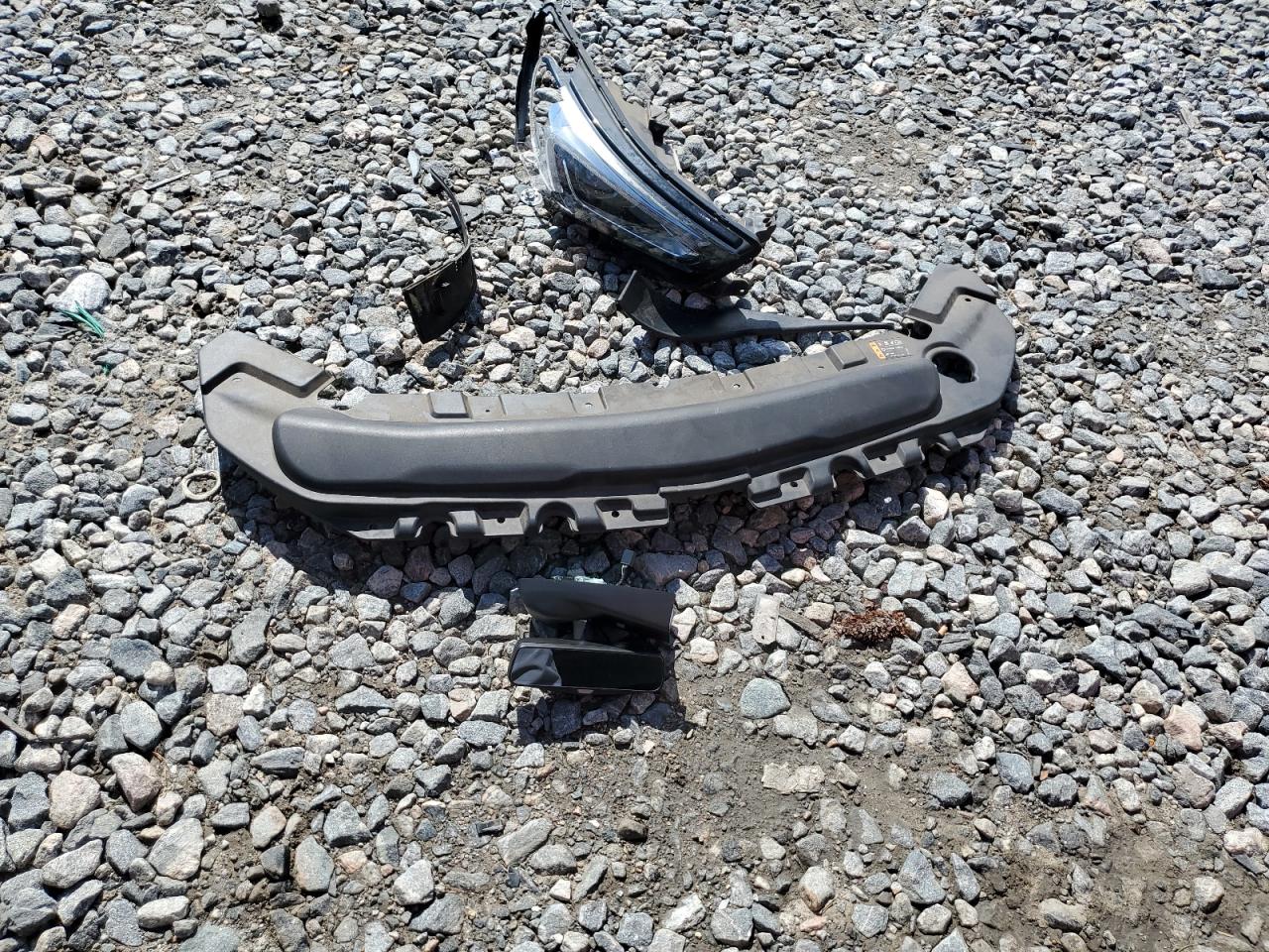 2018 Buick Enclave Essence VIN: 5GAERBKW1JJ199078 Lot: 62531024