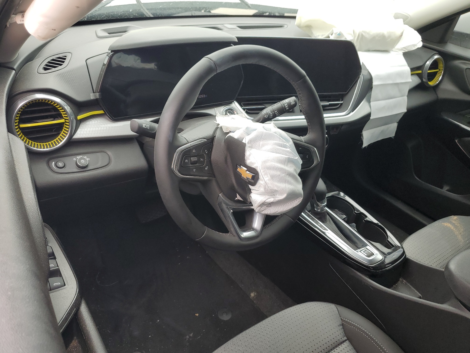 KL77LHE26RC222694 2024 Chevrolet Trax 1Lt