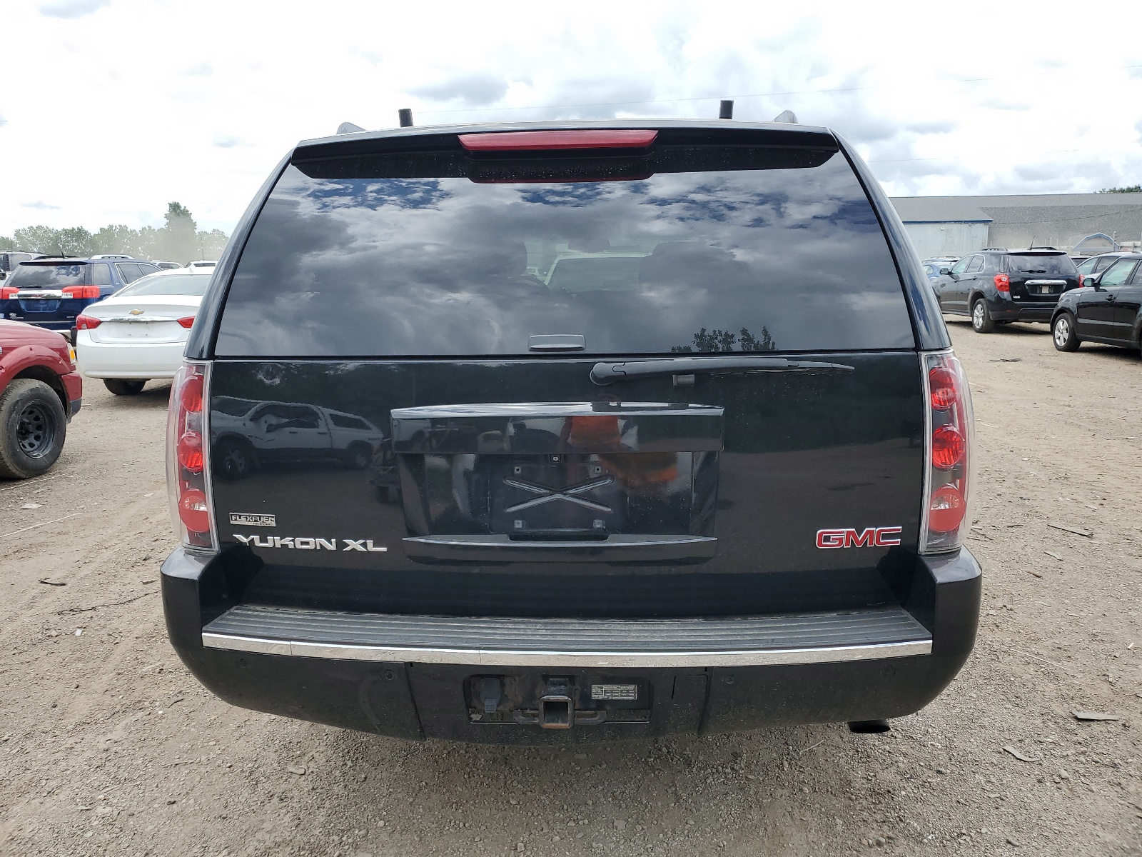 1GKUKMEF5AR182294 2010 GMC Yukon Xl Denali