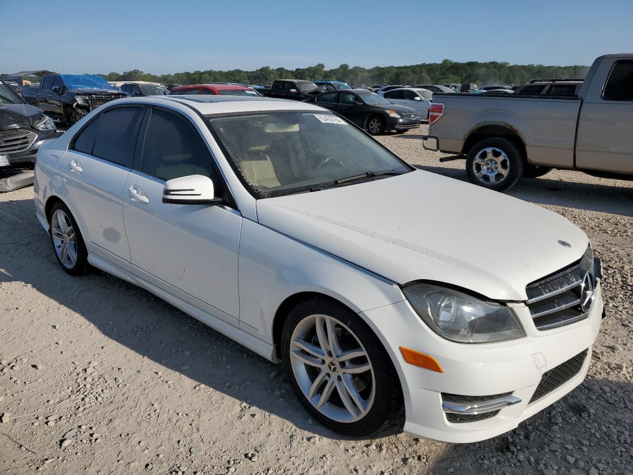 VIN WDDGF4HB7ER315851 2014 MERCEDES-BENZ C-CLASS no.4