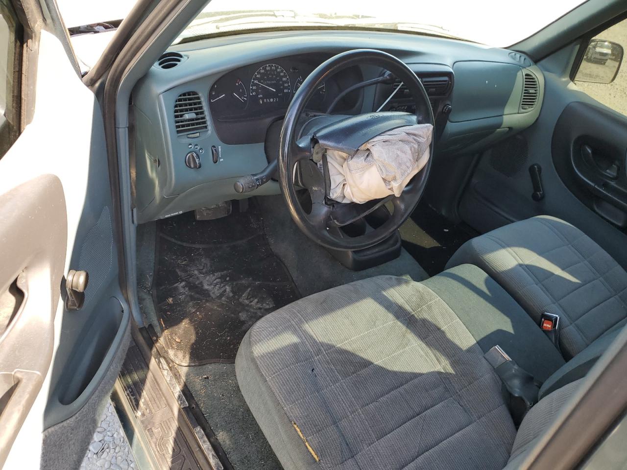 1997 Ford Ranger VIN: 1FTCR10UXVPB30832 Lot: 63902144