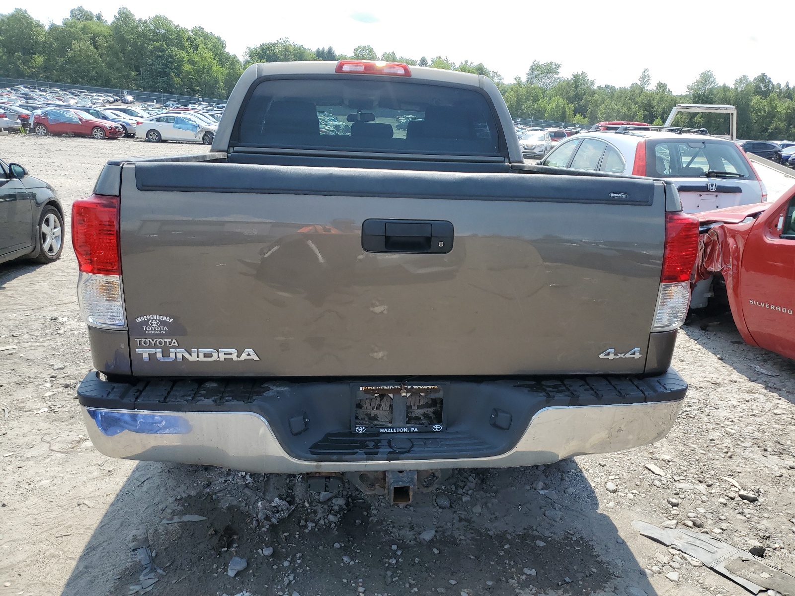 5TFDY5F11BX185807 2011 Toyota Tundra Crewmax Sr5