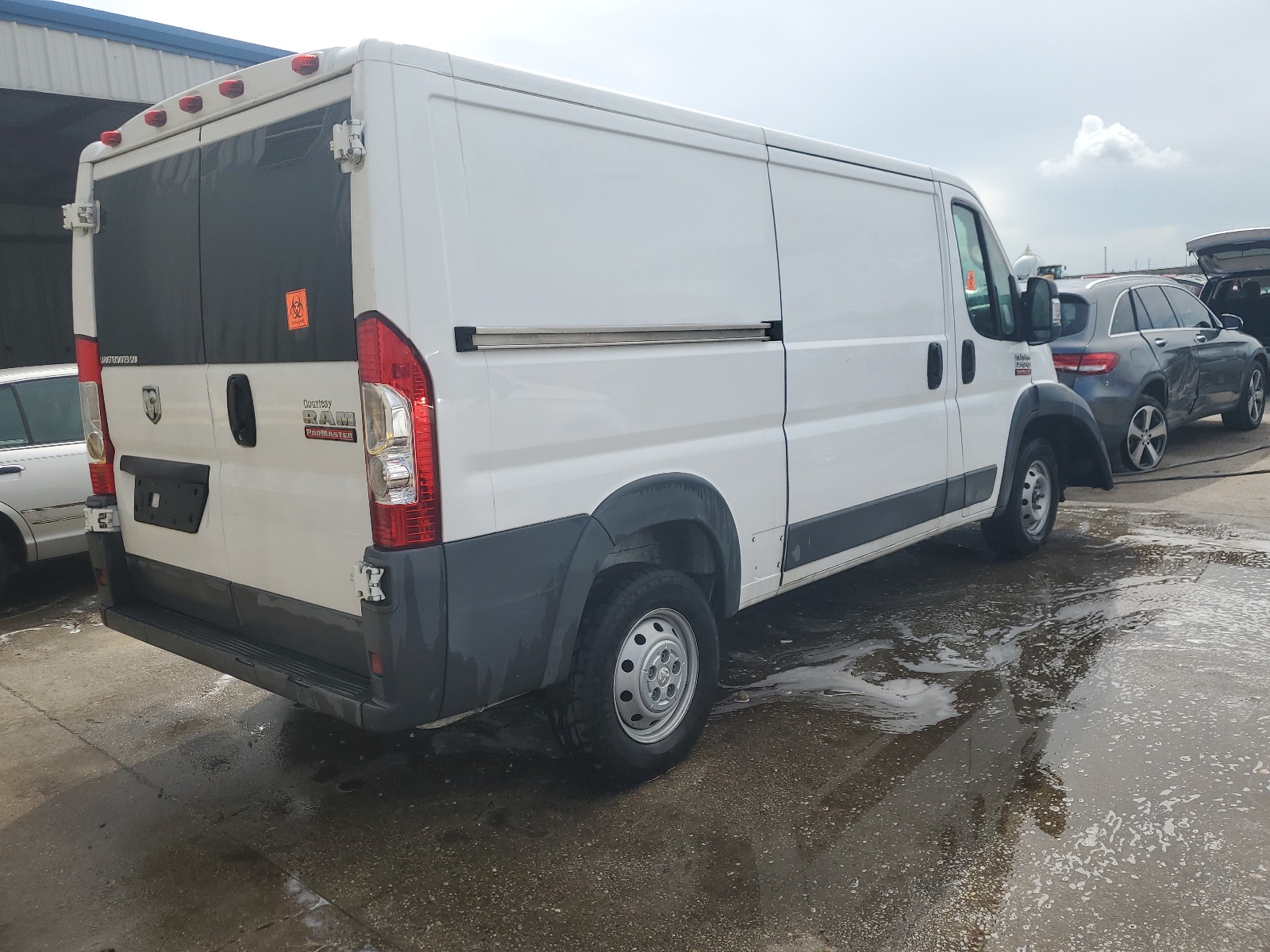 2017 Ram Promaster 1500 1500 Standard vin: 3C6TRVAG7HE545957