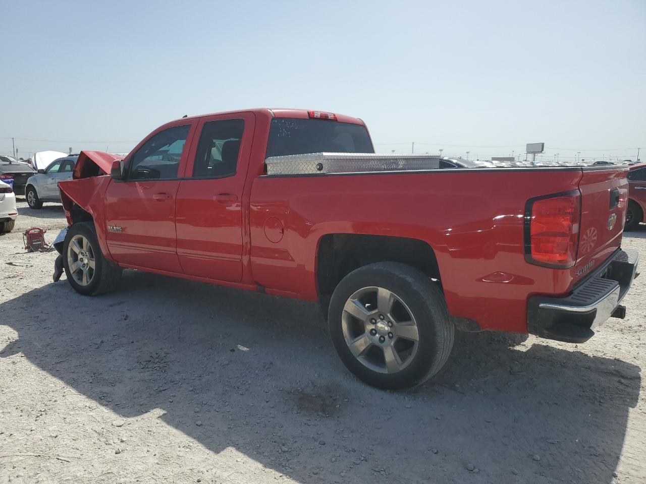 2016 Chevrolet Silverado C1500 Lt VIN: 1GCRCREC0GZ364737 Lot: 65592844