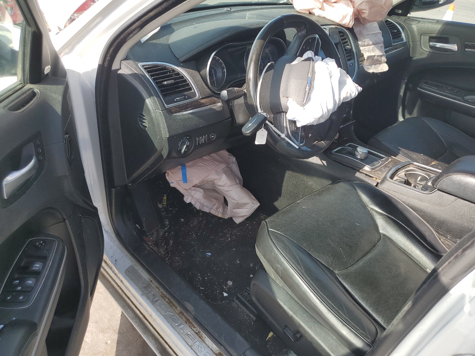 2C3CCAEG6KH689531 2019 Chrysler 300 Limited