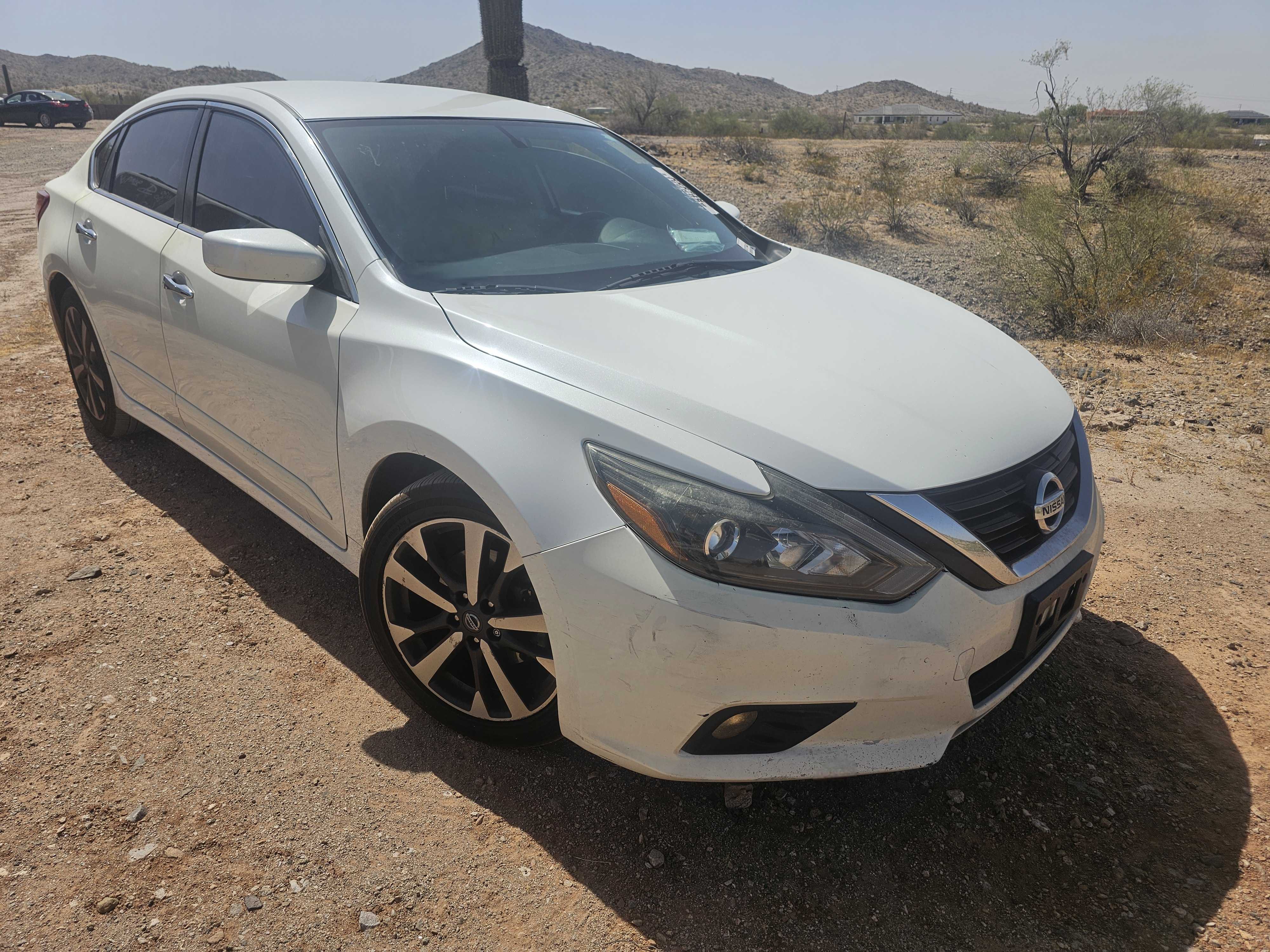 2017 Nissan Altima 2.5 vin: 1N4AL3AP8HC168459