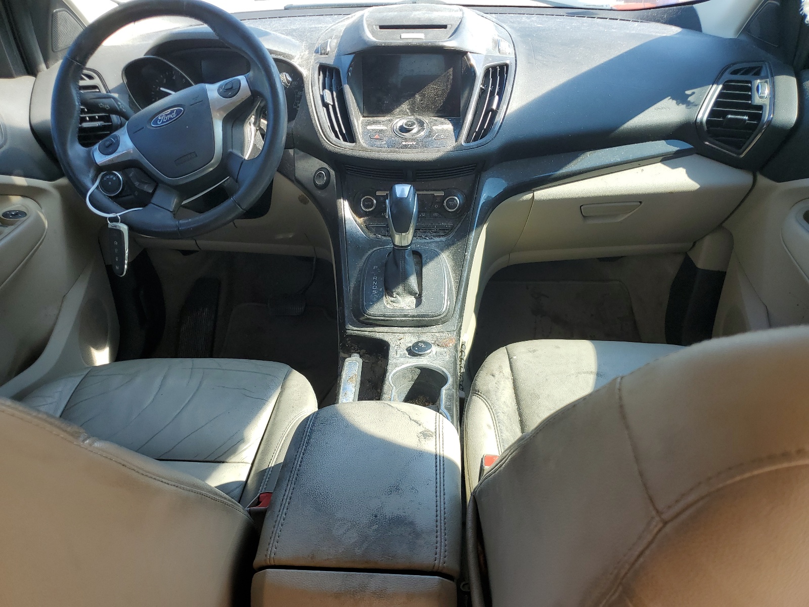 1FMCU0J91GUC35519 2016 Ford Escape Titanium