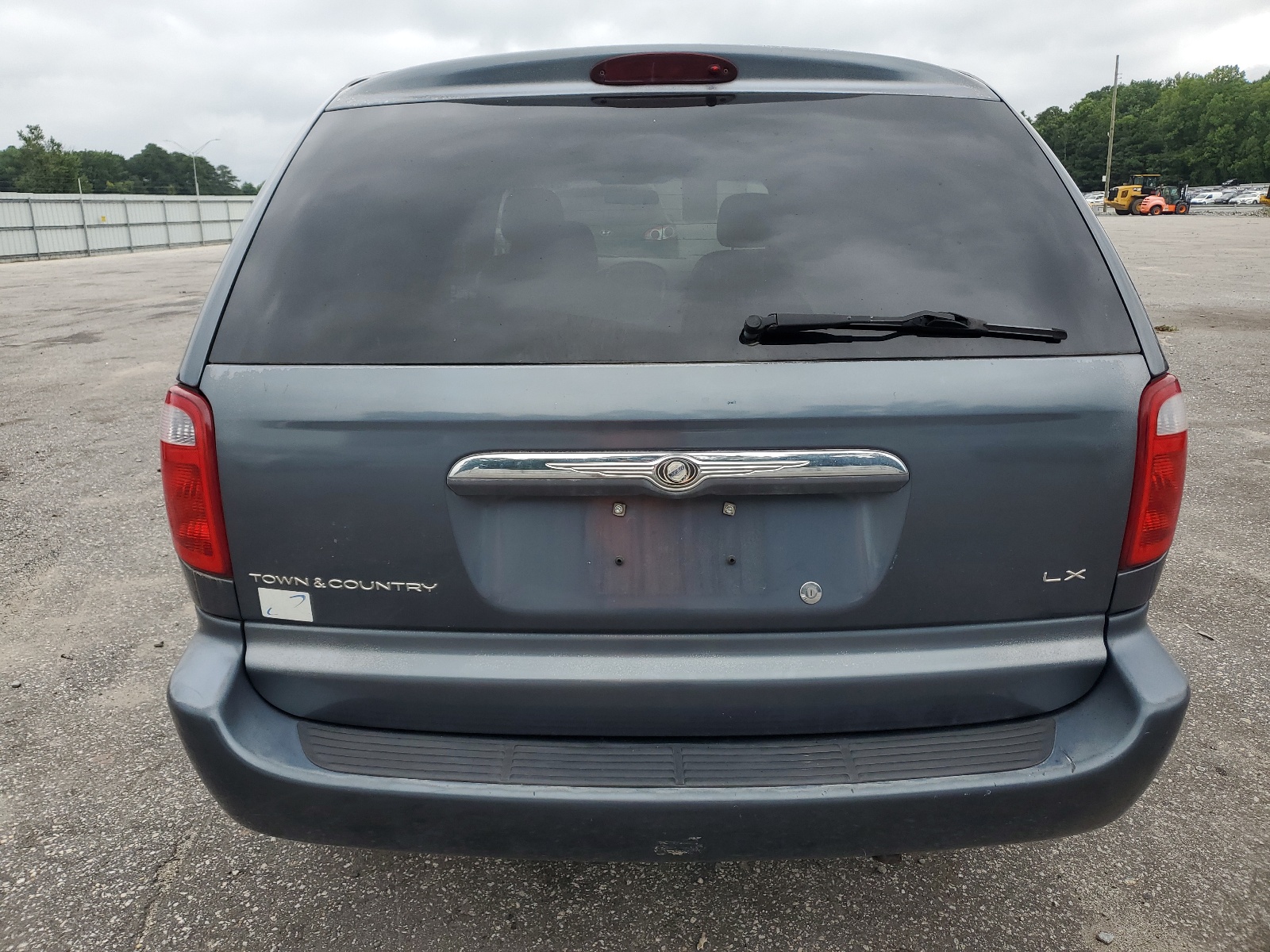 2C4GP44382R552277 2002 Chrysler Town & Country Lx