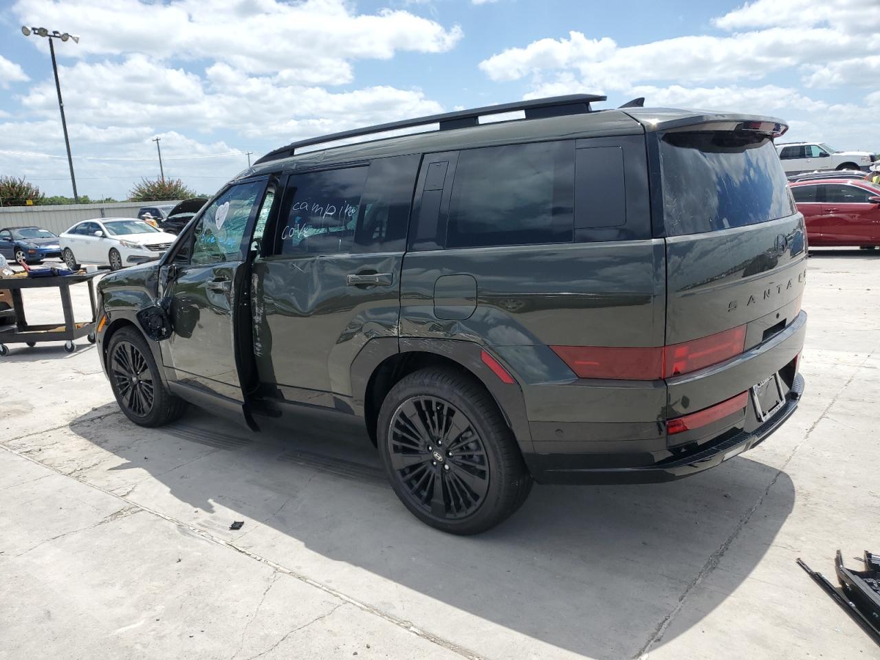 2024 Hyundai Santa Fe - Image 2