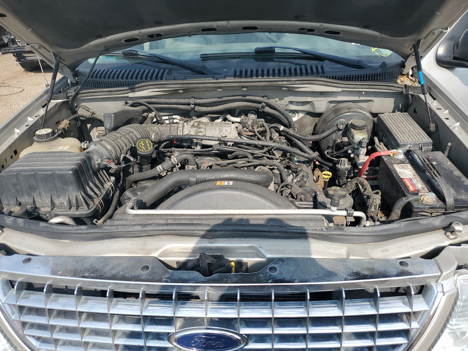 1FMZU73W04ZA49524 2004 Ford Explorer Xlt