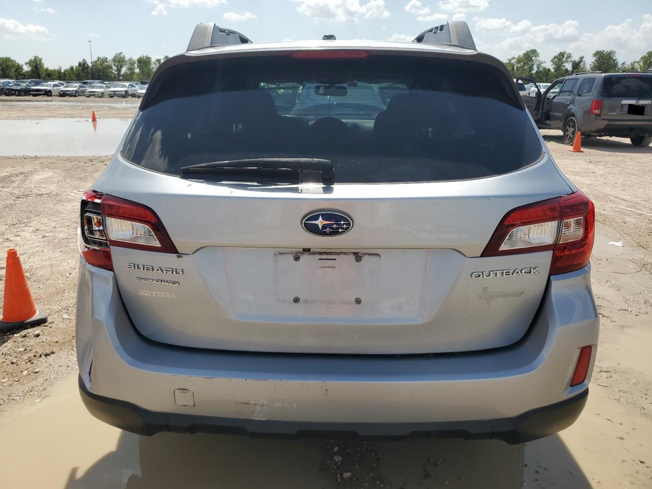 4S4BSBDC6F3315519 2015 Subaru Outback 2.5I Premium