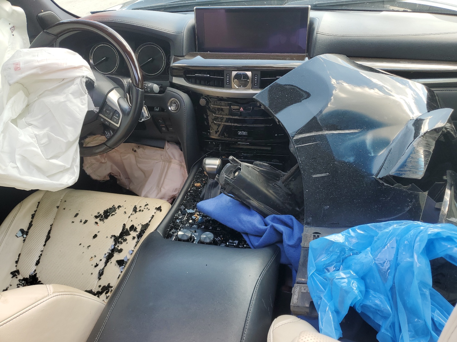 JTJDY7AX1L4320596 2020 Lexus Lx 570