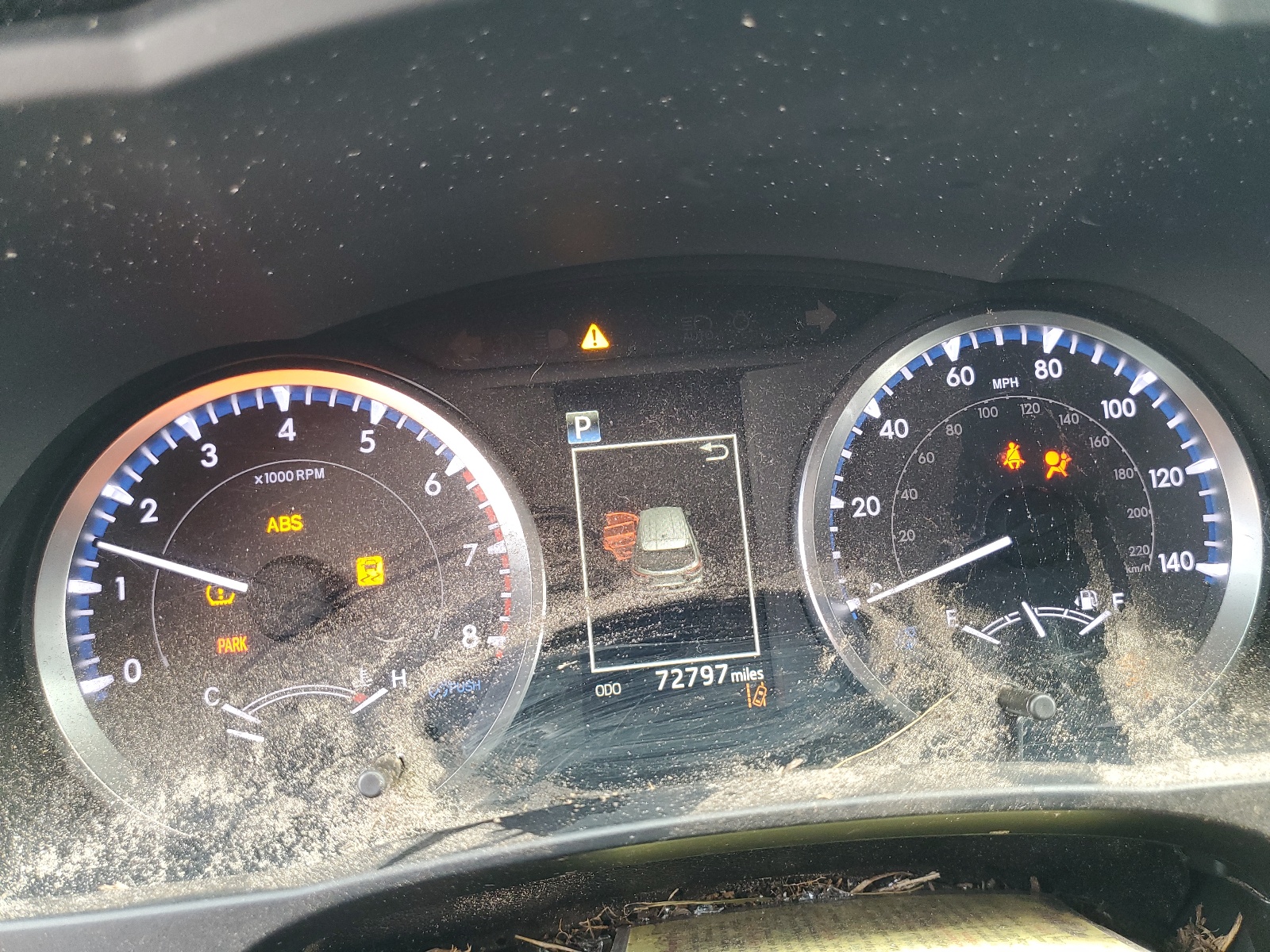 5TDZARFH3KS058819 2019 Toyota Highlander Le