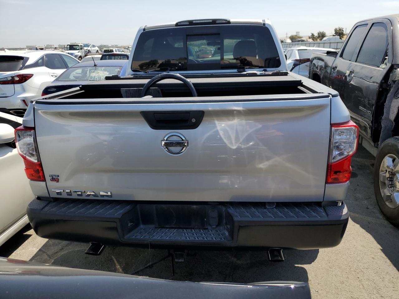 2017 Nissan Titan S VIN: 1N6AA1EK5HN574655 Lot: 64042394