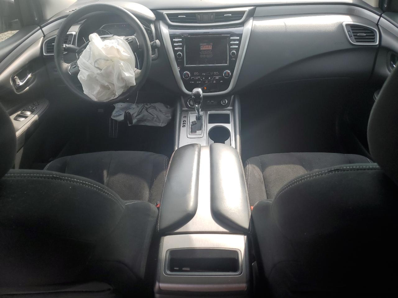 2019 Nissan Murano - Image 8