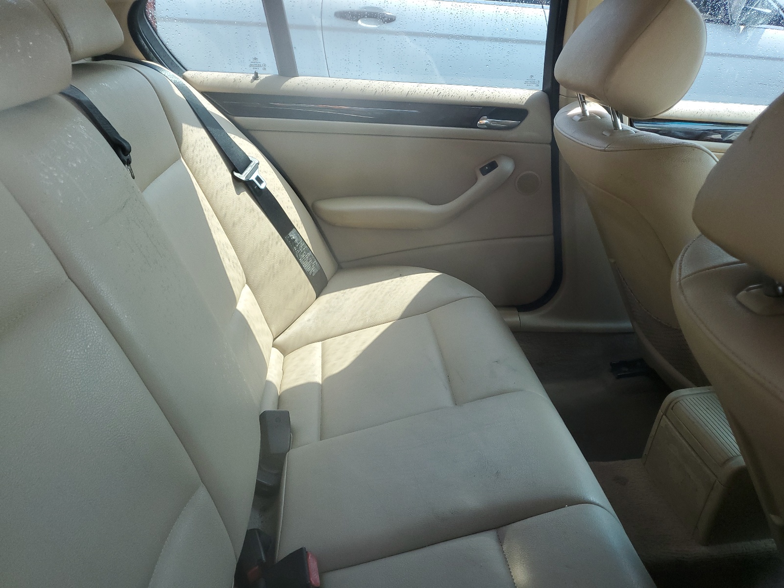 WBAEU33404PR08355 2004 BMW 325 Xi