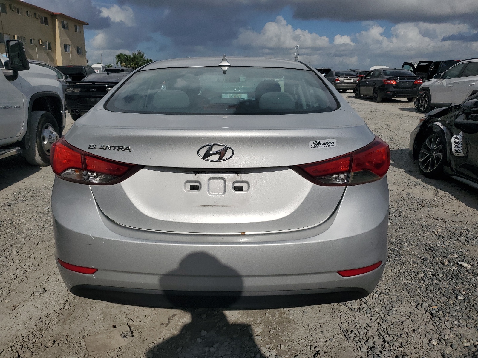 2015 Hyundai Elantra Se vin: 5NPDH4AE7FH598983