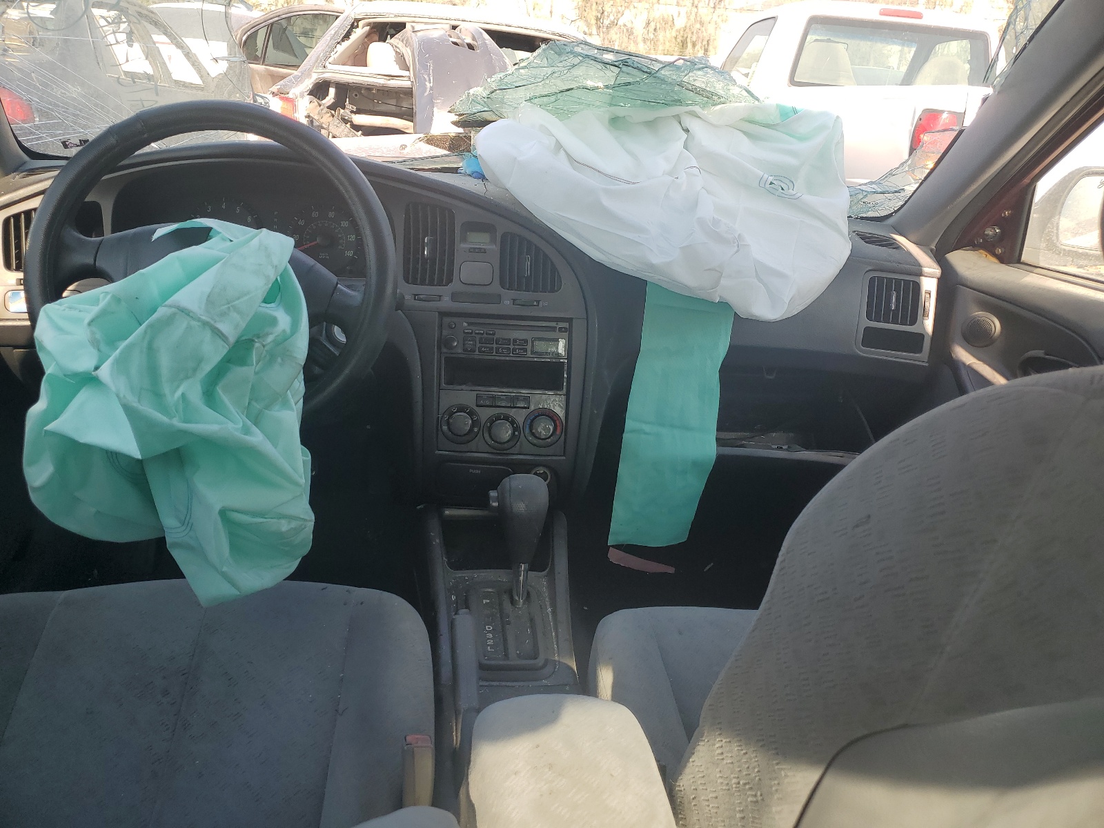 KMHDN46D85U015975 2005 Hyundai Elantra Gls