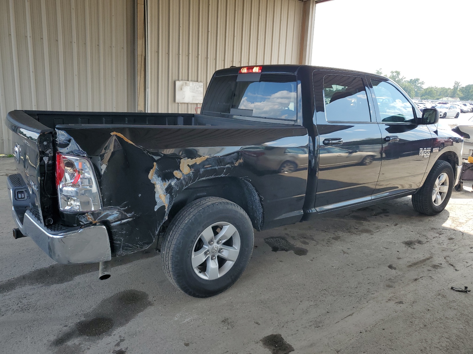 1C6RR7TT8LS121919 2020 Ram 1500 Classic Slt