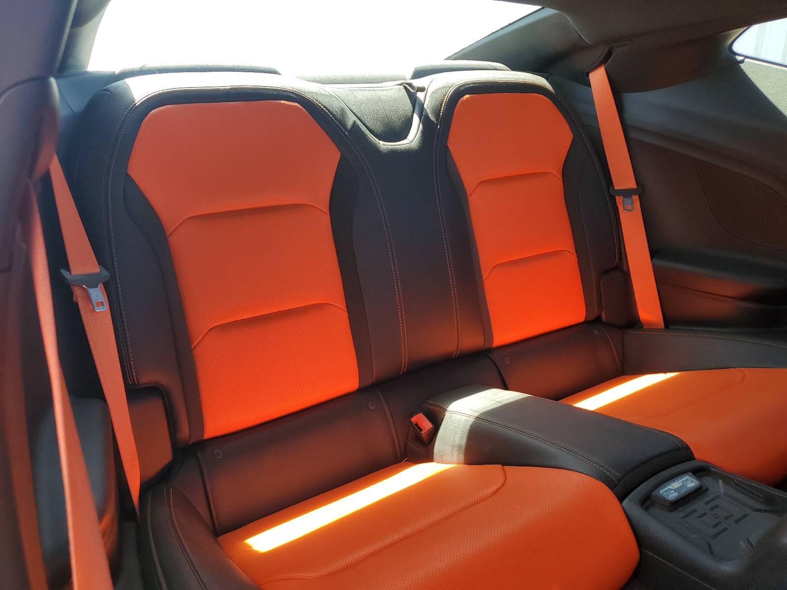 1G1FD1RS0J0164870 2018 Chevrolet Camaro Lt